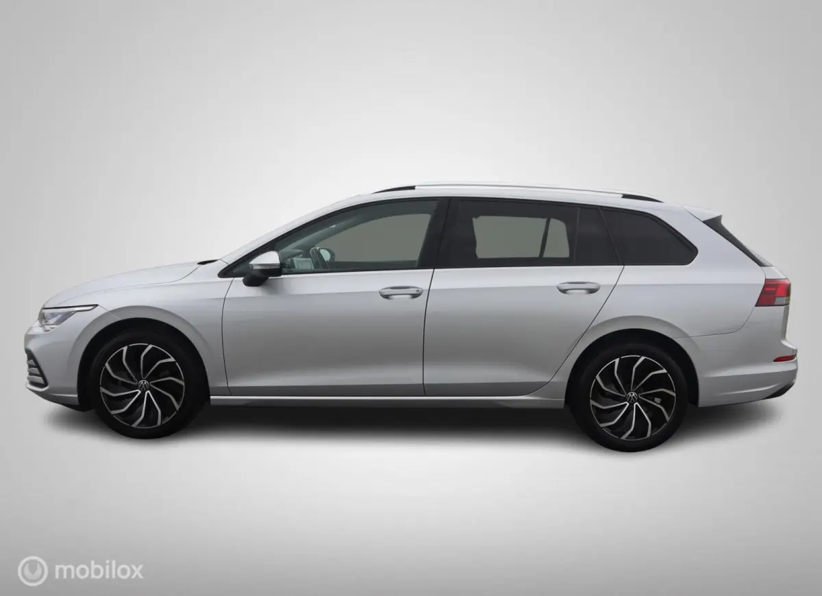 1.0 eTSI 110 PK DSG7/AUTOMAAT Life Navigatie|Digi Cockpit|17"LMV|DonkerGlas|LED