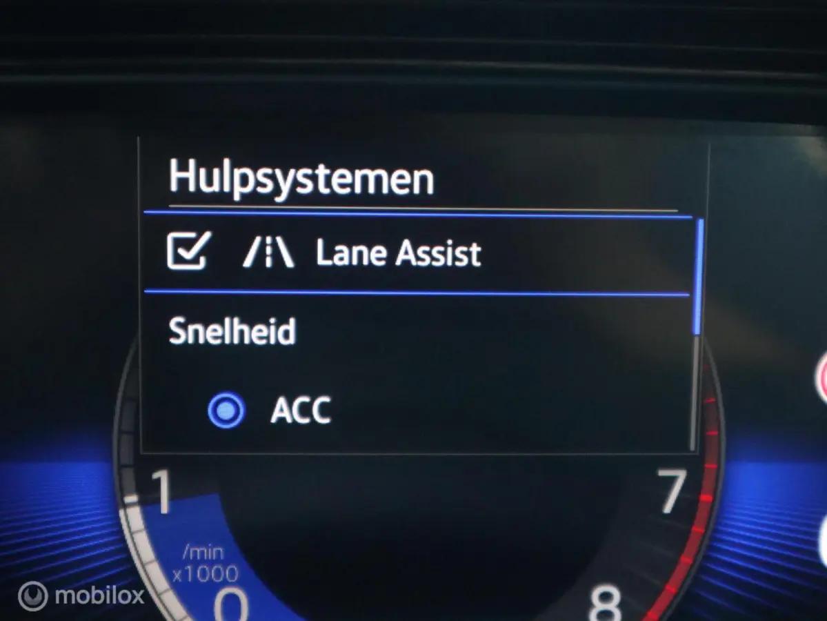 1.0 TSI 95 PK Life Navigatie|Stoelverw|Digi Cockpit|Clima|PDC V+A|Camera