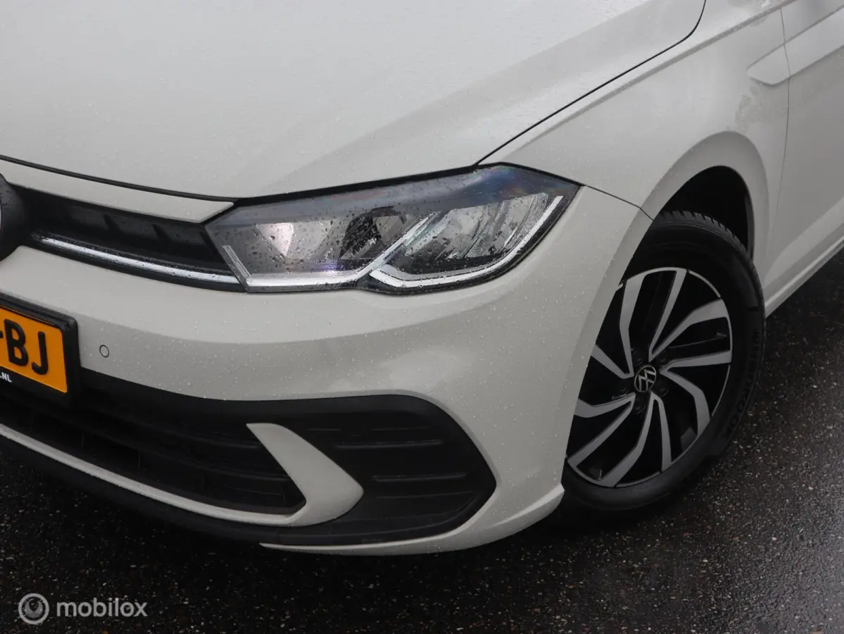 1.0 TSI 95 PK Life Navigatie|Stoelverw|Digi Cockpit|Clima|PDC V+A|Camera