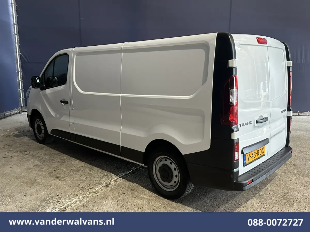 2.0 dCi 130pk L2H1 Euro6 Airco | LED | Cruisecontrol | Parkeersensoren Bijrijdersbank