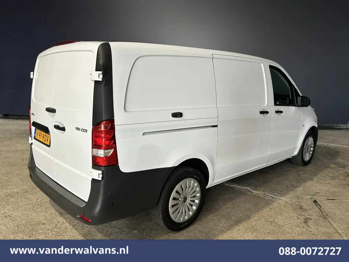 116 CDI 164pk L2H1 2025 Model Euro6 Airco | Camera | XXL MBUX | Navigatie | Adaptieve Cruisecontrol | Stoelverwarming Parkeersensoren, Bijrijdersbank