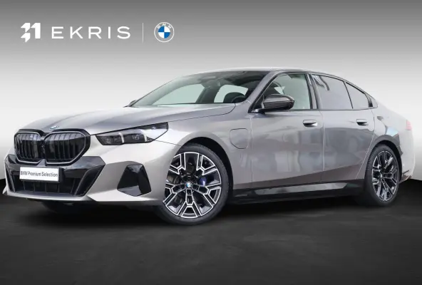 530e | Sport Pakket Pro | Adaptief Onderstel Professional | Panorama Dak | Driving Assistant Professional | Parking Assistant Plus | Bowers & Wilkins | Stuur & Stoel Verwarming |
