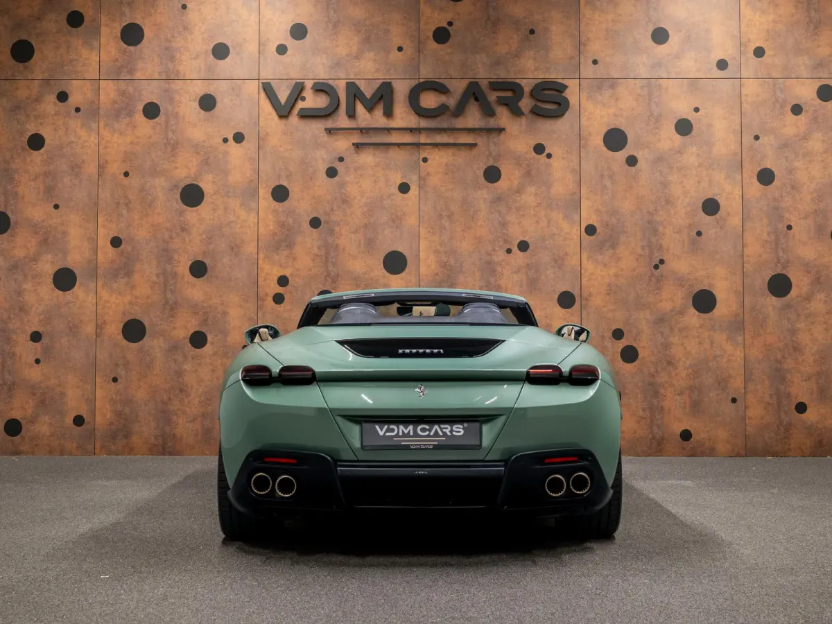 3.9 V8 | Special Paint | Magneride | Stoelventilatie | 360° |