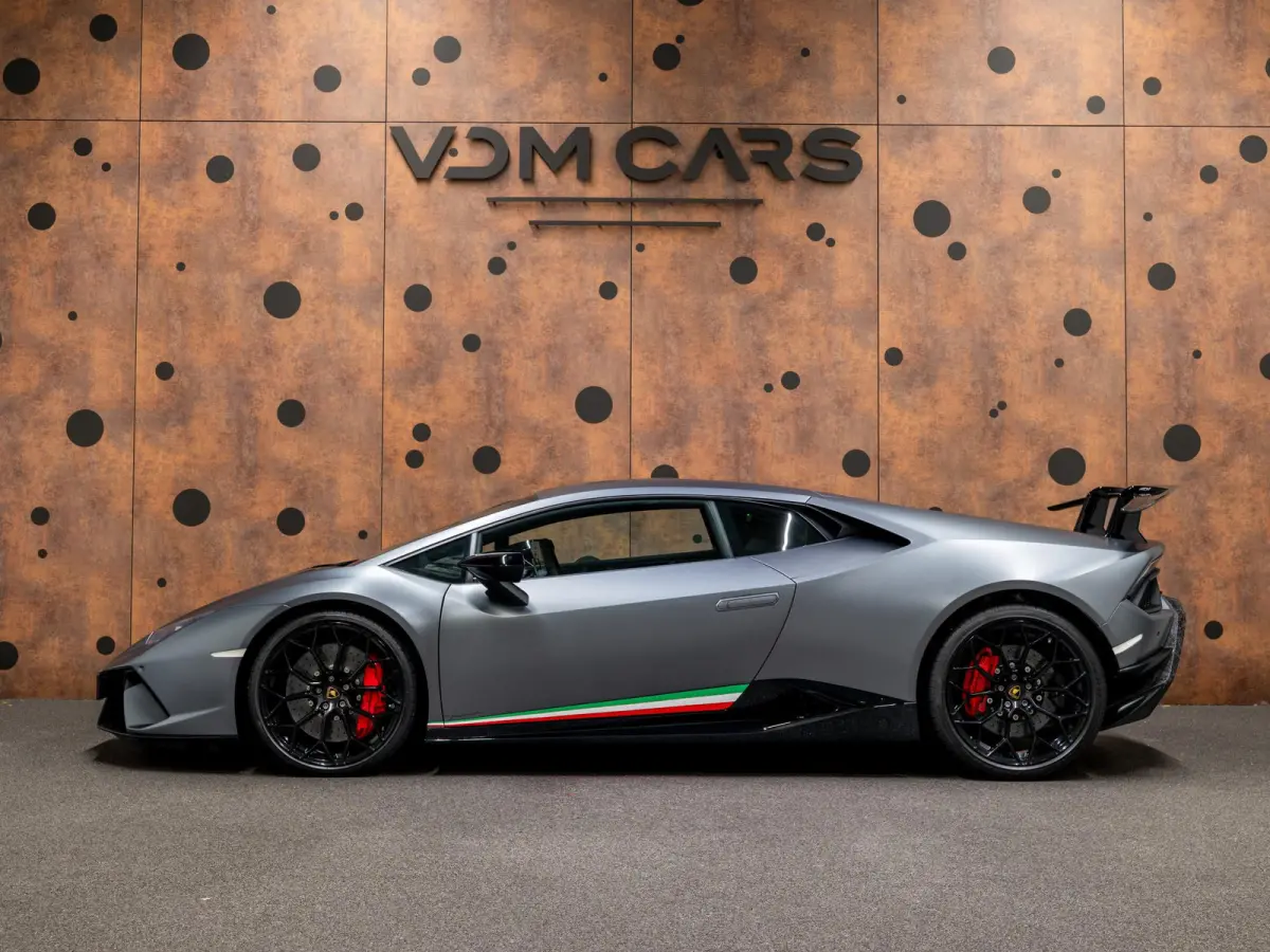 5.2 V10 Performante | Forged Carbon | FULL PPF Stealth | Lift | CarPlay |