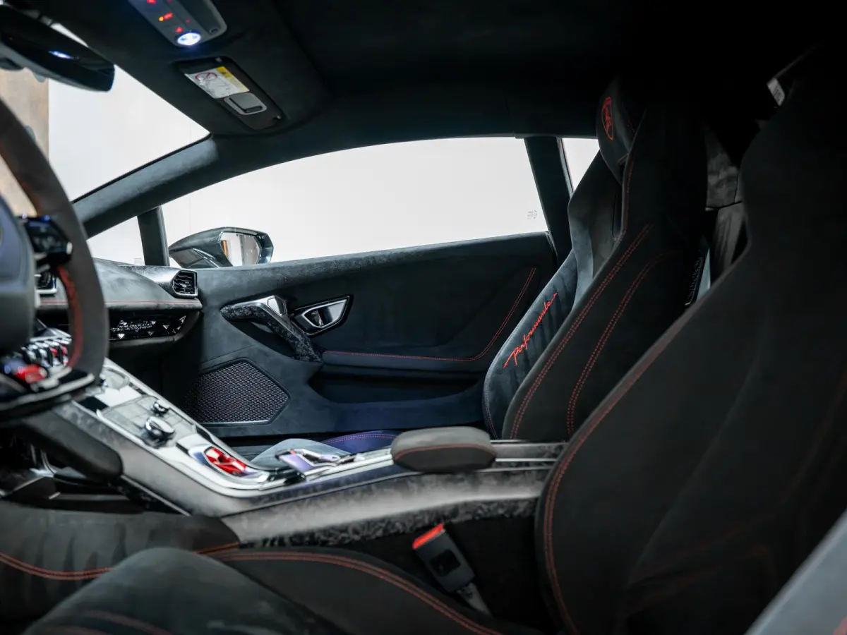 5.2 V10 Performante | Forged Carbon | FULL PPF Stealth | Lift | CarPlay |