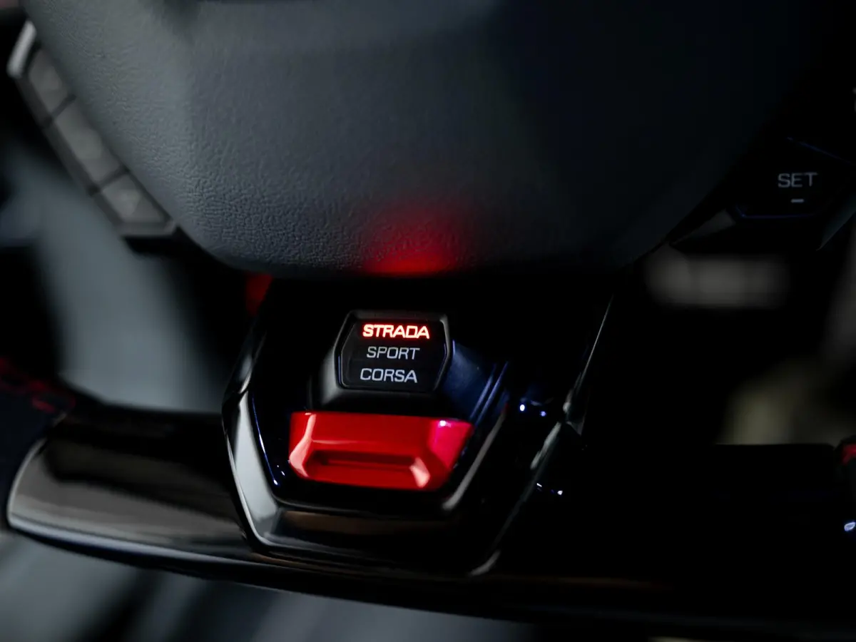 5.2 V10 Performante | Forged Carbon | FULL PPF Stealth | Lift | CarPlay |