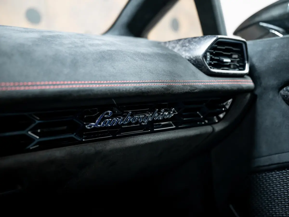 5.2 V10 Performante | Forged Carbon | FULL PPF Stealth | Lift | CarPlay |