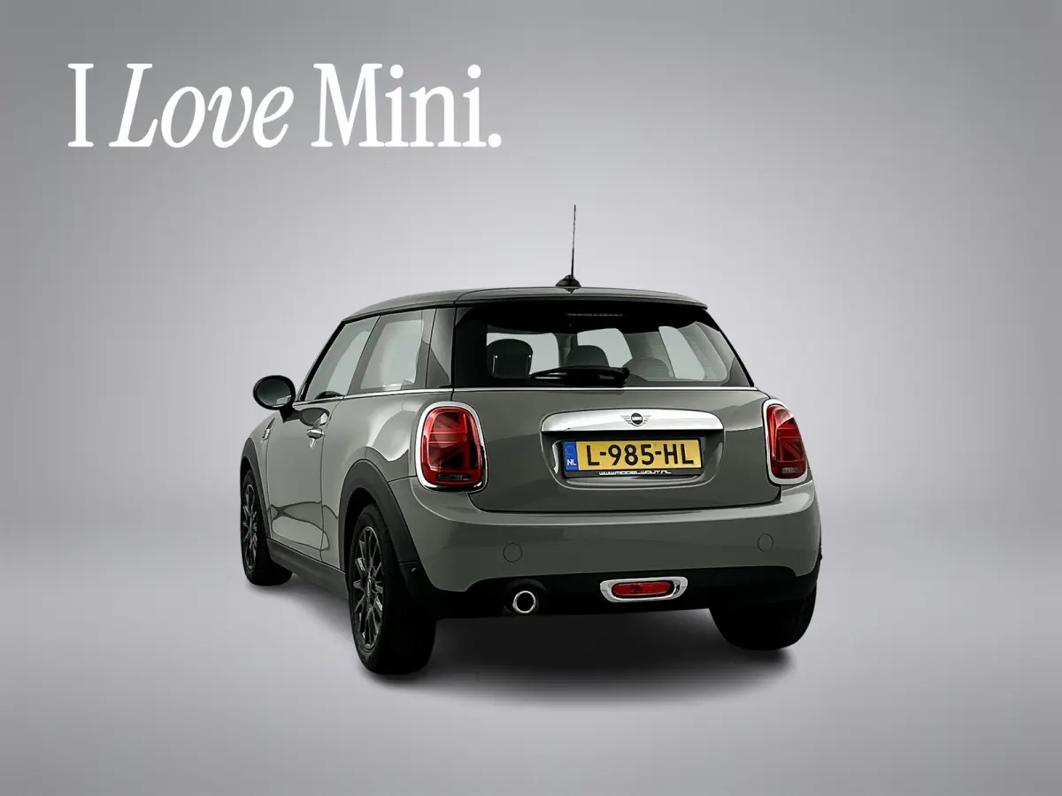 1.5 one Classic Facelift Digital Cockpit/Carplay/Navi/Keyless entry/Park.sens