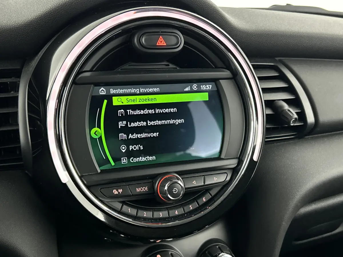 1.5 one Classic Facelift Digital Cockpit/Carplay/Navi/Keyless entry/Park.sens