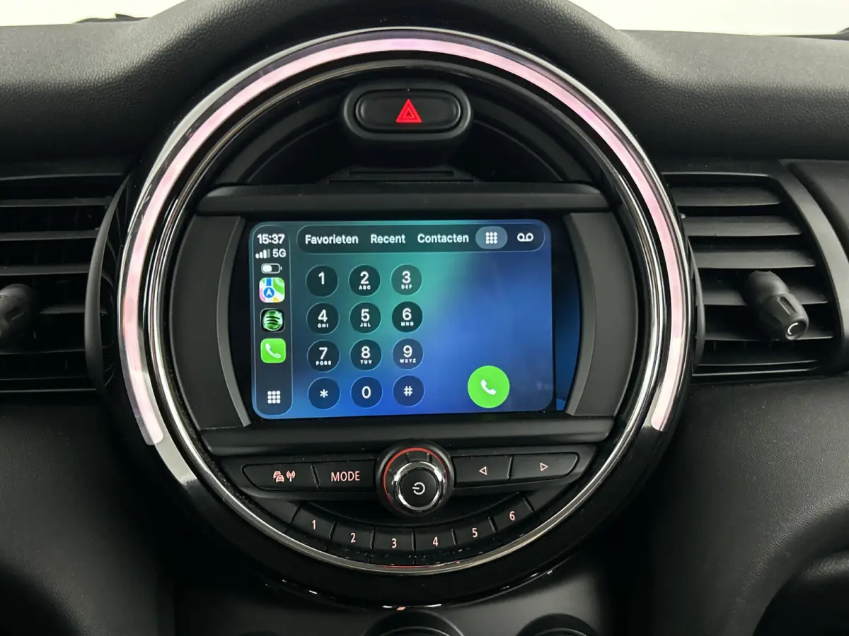 1.5 one Classic Facelift Digital Cockpit/Carplay/Navi/Keyless entry/Park.sens