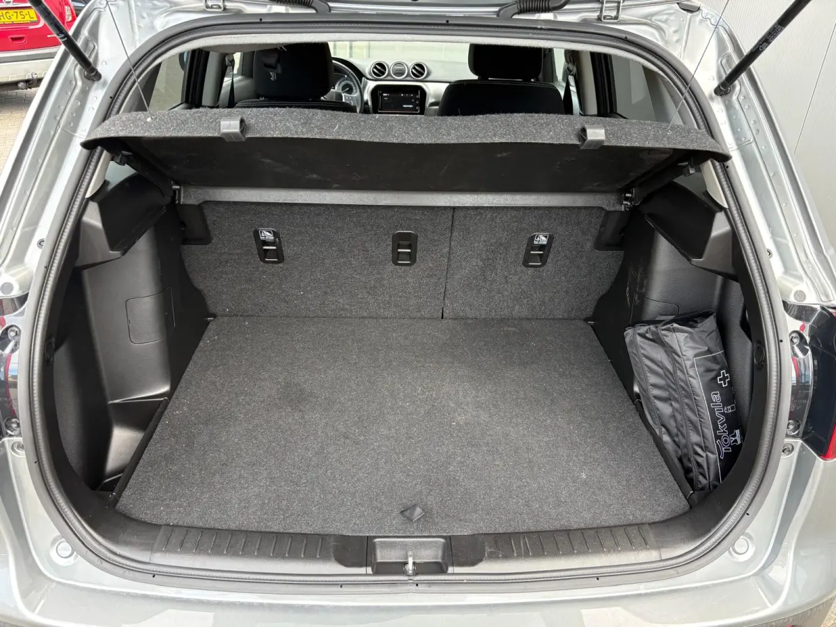 1.5 Full-Hybrid 116PK Automaat Select Navigatie/Camera/Adapt.-cruise/Stoelverwarming