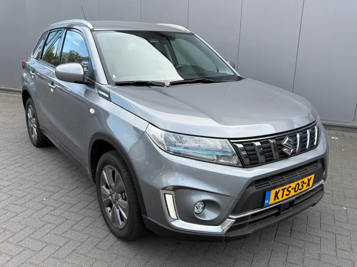 1.5 Full-Hybrid 116PK Automaat Select Navigatie/Camera/Adapt.-cruise/Stoelverwarming