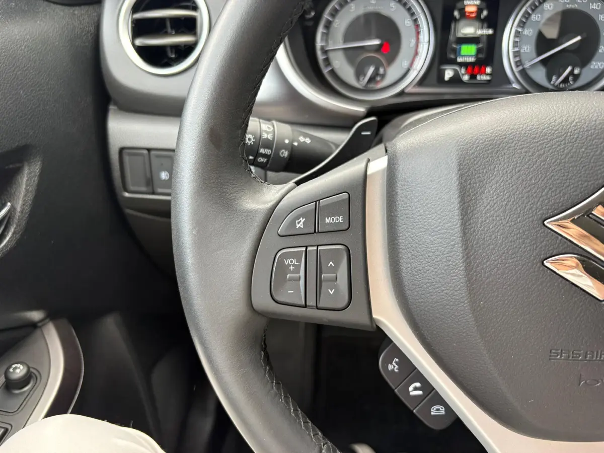 1.5 Full-Hybrid 116PK Automaat Select Navigatie/Camera/Adapt.-cruise/Stoelverwarming