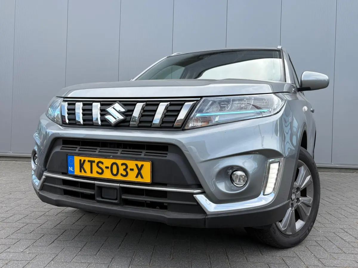 1.5 Full-Hybrid 116PK Automaat Select Navigatie/Camera/Adapt.-cruise/Stoelverwarming