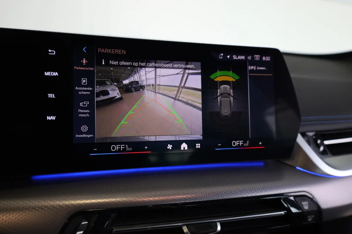 xDrive25e | M Sport | Driving Assistant Plus | Achteruitrijcamera | Stoelverwarming