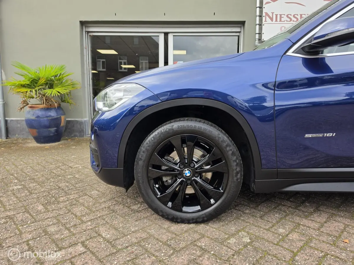 sDrive18i High Executive Led/Leder/HUD/1ste eigenaar