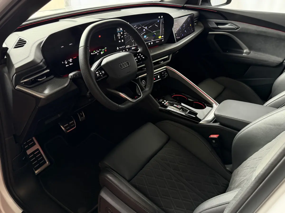 2.0 e-hybrid quattro 299 PK S line | Pass Display | 360.Cam | 100 KM EV | Pano | Matrix | 21"