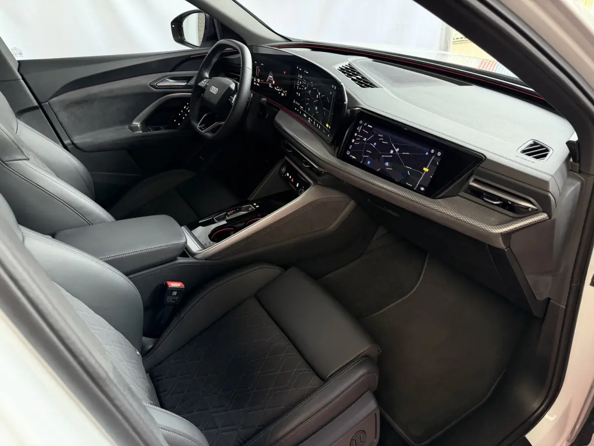 2.0 e-hybrid quattro 299 PK S line | Pass Display | 360.Cam | 100 KM EV | Pano | Matrix | 21"