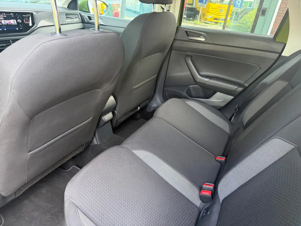 1.0 TSI Life Edition - Climate - Camera - Carplay - Keyless - Cruise