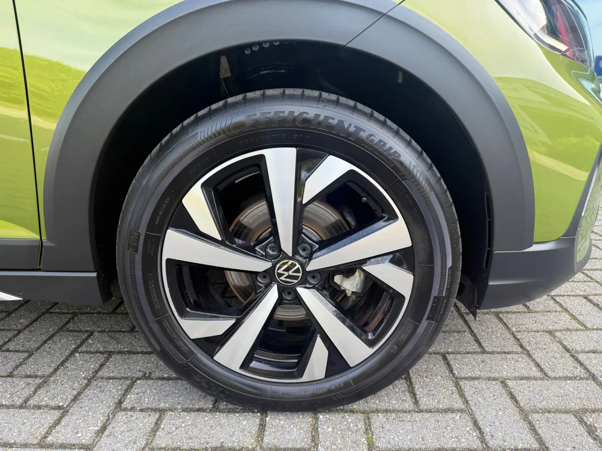 1.0 TSI Life Edition - Climate - Camera - Carplay - Keyless - Cruise