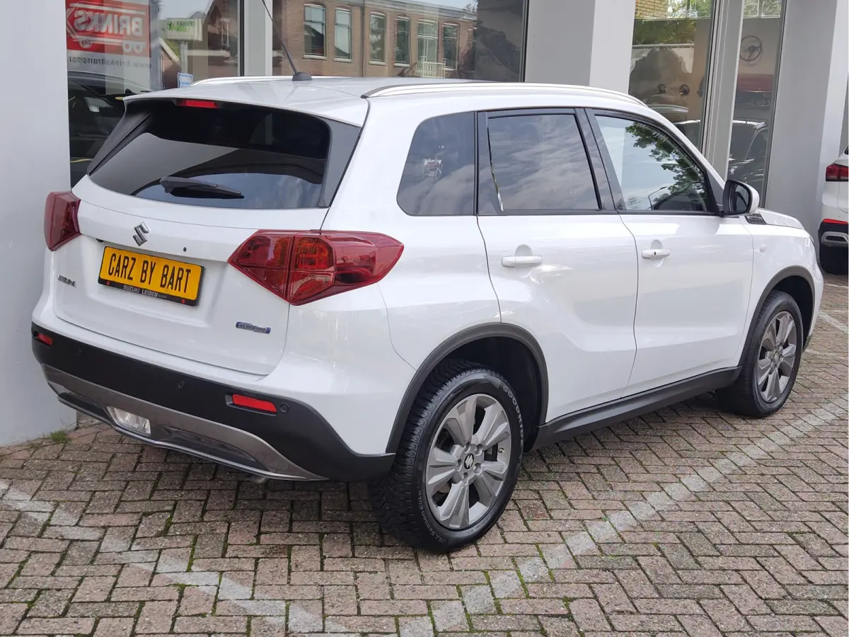 1.4 BOOSTERJET SMART HYBRID SELECT Keyless | Camera | Stoelverwarming | Navi