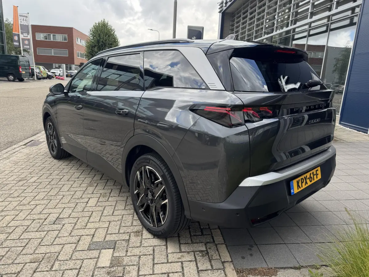 Hybrid 145 GT 7p l 360 Vision l Drive Assist Plus l Stoelverwarming