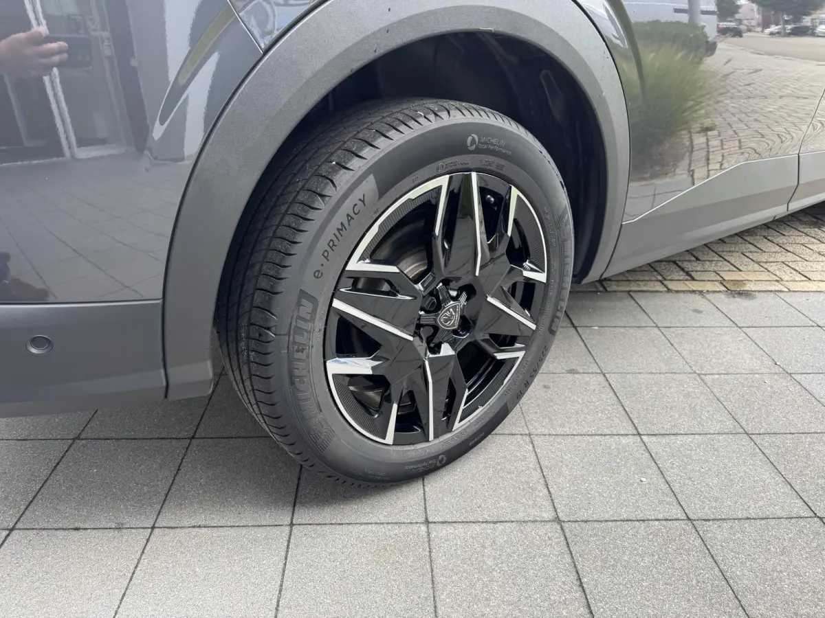 Hybrid 145 GT 7p l 360 Vision l Drive Assist Plus l Stoelverwarming