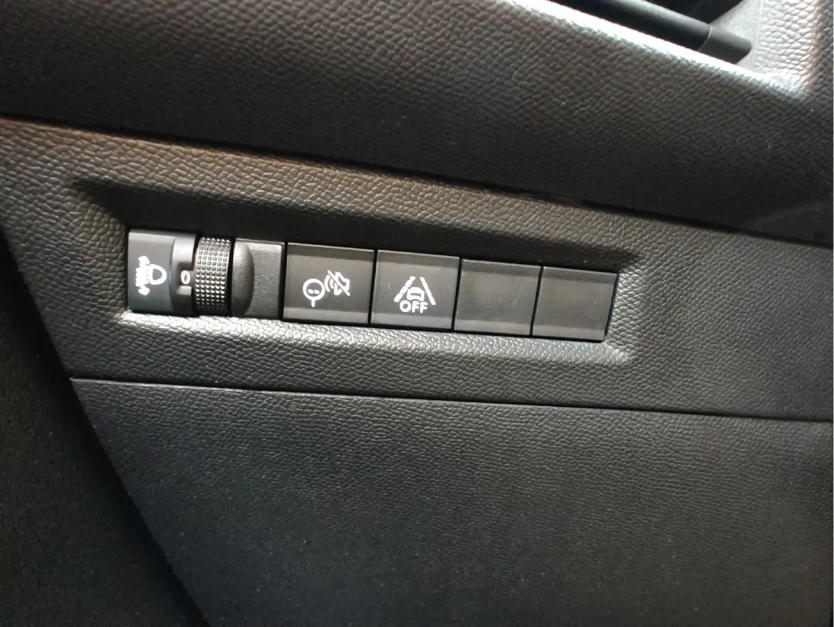 1.2 TURBO HYBRID GS AUTOMAAT Dodehoeksensoren | Navi | Camera