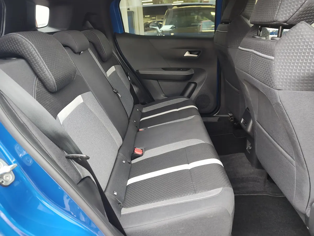 1.2 TURBO HYBRID GS AUTOMAAT Dodehoeksensoren | Navi | Camera