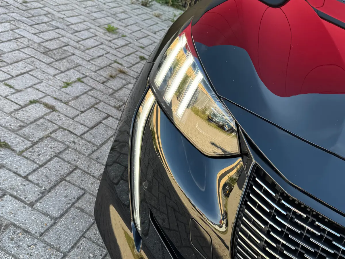 1.2 PureTech GT Pack | Apple Carplay & Android Auto | Panorama-dak | Keyless Entry | Adaptieve Cruise | Luxe bekleding | Camera | Achteruitrijcamera | Airco (automatisch) | Apple Carplay/And