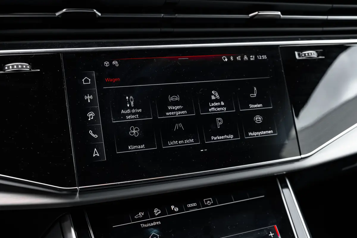 55 TFSI e quattro Pro Line S 394 PK | Trekhaak | Vierwielsturing | Panoramadak | B&O | 360 Camera