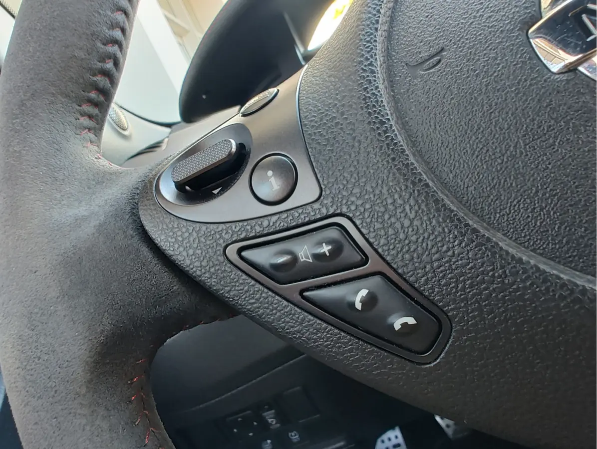 1.6 DIG-T 218 PK NISMO RS 360 Camera | Dodehoeksensoren | Bi-Xenon