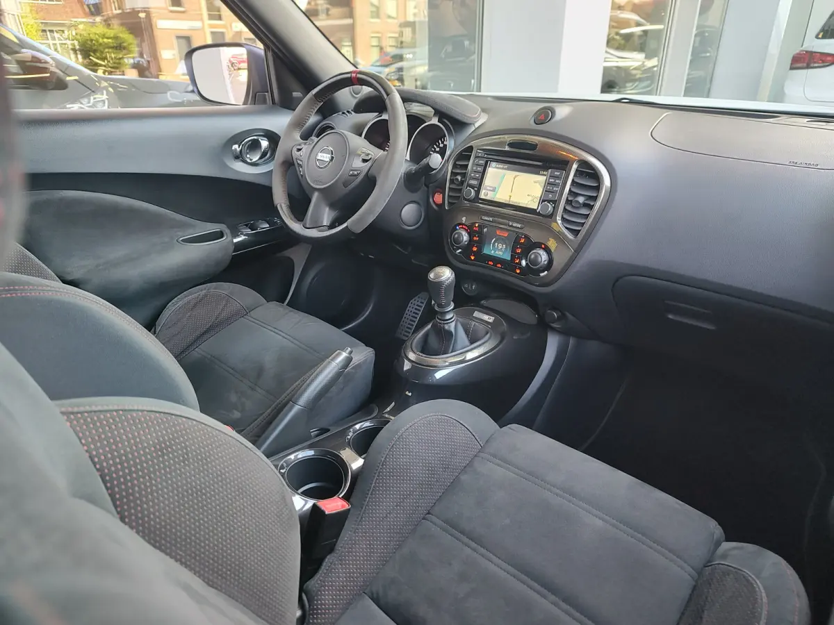 1.6 DIG-T 218 PK NISMO RS 360 Camera | Dodehoeksensoren | Bi-Xenon
