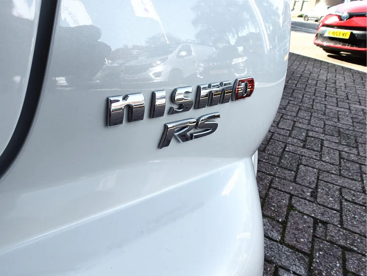 1.6 DIG-T 218 PK NISMO RS 360 Camera | Dodehoeksensoren | Bi-Xenon