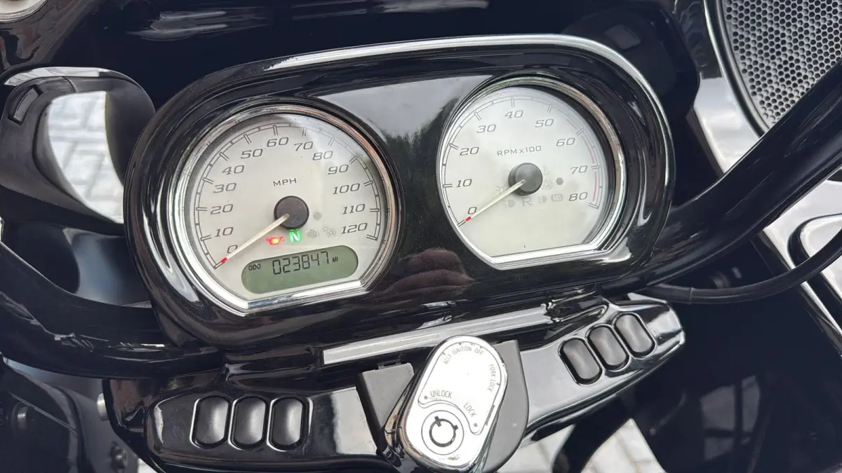 103 FLTRXS CVO Roadglide Special