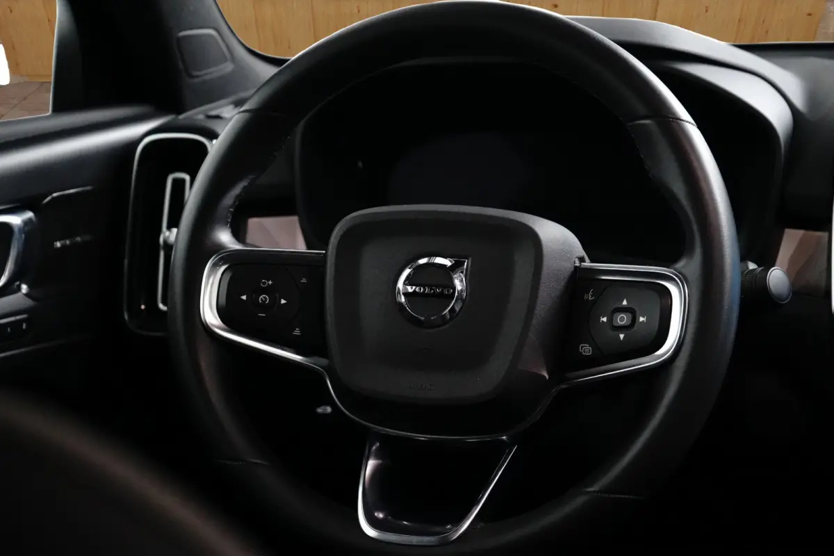 Ultimate Recharge Pure Electric 2WD | Harman Kardon | 360 Camera | Stoel + Stuur Verwarming | Trekhaak | Keyless Start / Entry |