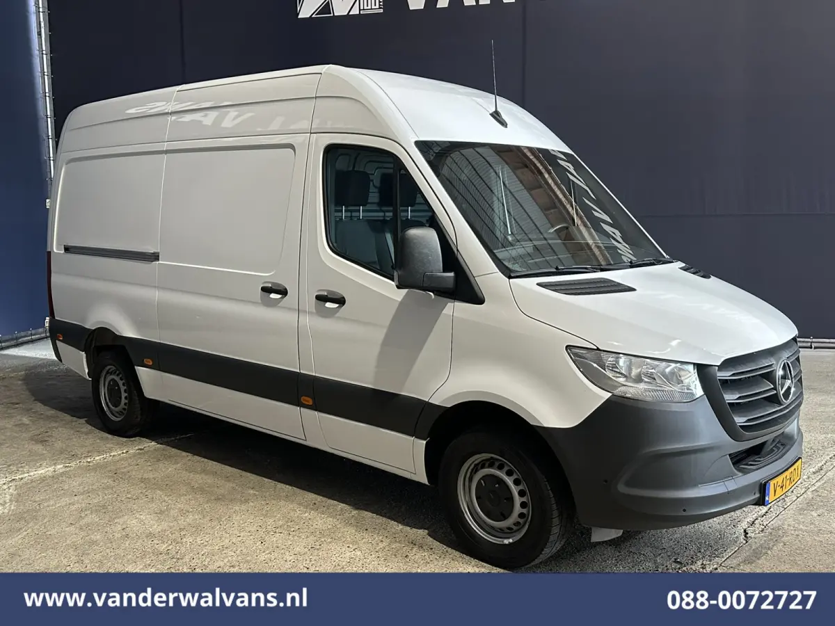 317 CDI 170pk L2H2 Euro6 Airco | Camera | Apple Carplay | Cruisecontrol Android Auto, Stoelverwarming, Chauffeursstoel, Parkeersensoren, Bijrijdersbank
