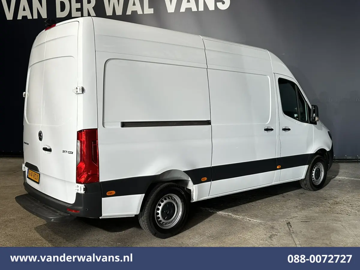 317 CDI 170pk L2H2 Euro6 Airco | Camera | Apple Carplay | Cruisecontrol Android Auto, Stoelverwarming, Chauffeursstoel, Parkeersensoren, Bijrijdersbank