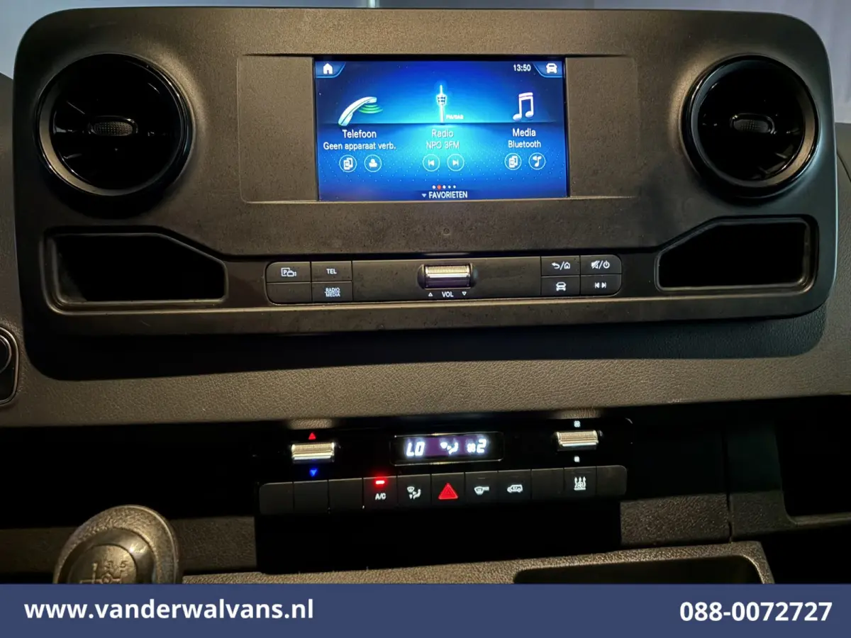 317 CDI 170pk L2H2 Euro6 Airco | Camera | Apple Carplay | Cruisecontrol Android Auto, Stoelverwarming, Chauffeursstoel, Parkeersensoren, Bijrijdersbank