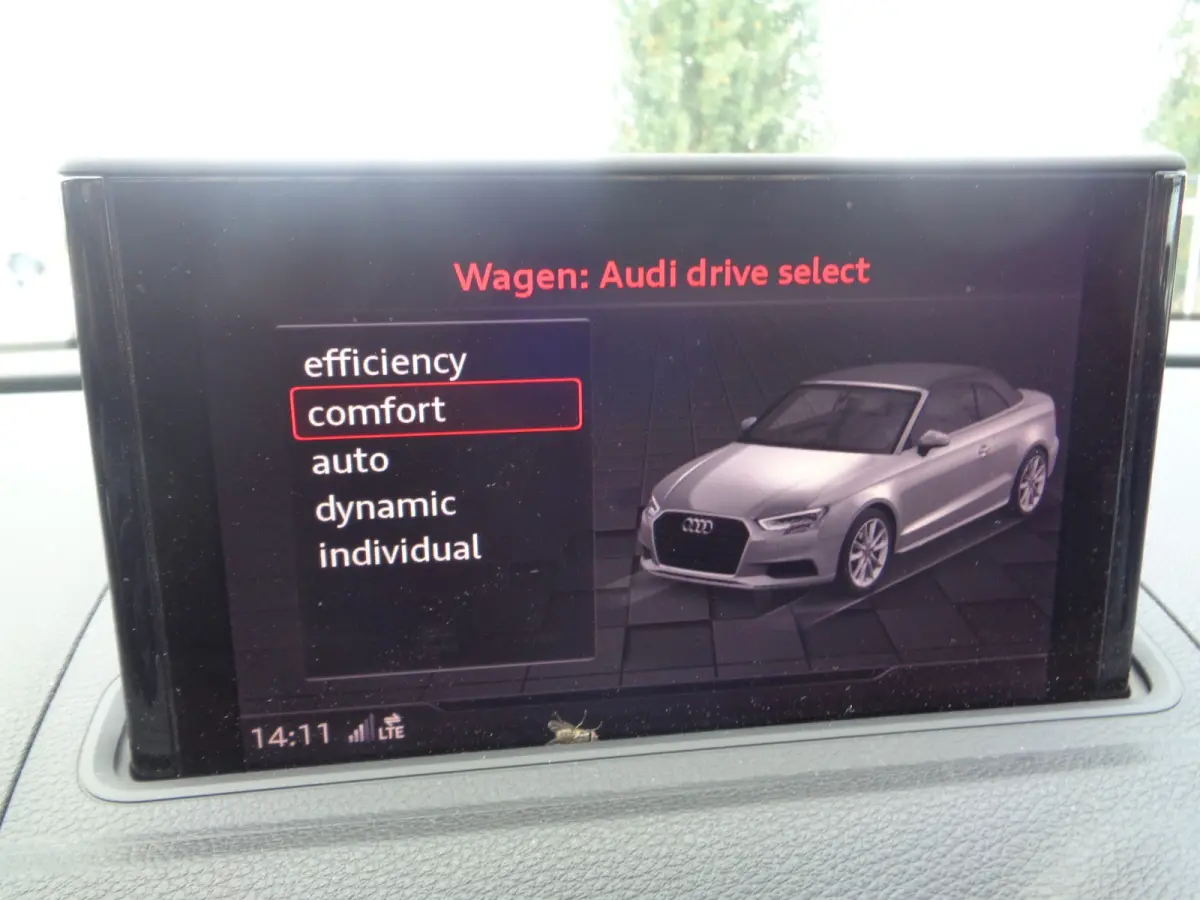 40 TFSI CoD Design Pro Line Plus Quattro Ecc, Alarm, Navigatie, Carplay, 18 inch LM velgen