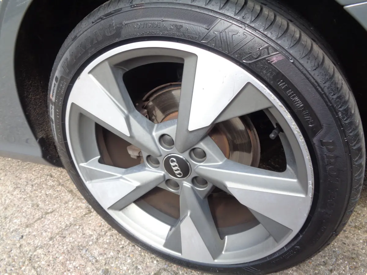 40 TFSI CoD Design Pro Line Plus Quattro Ecc, Alarm, Navigatie, Carplay, 18 inch LM velgen