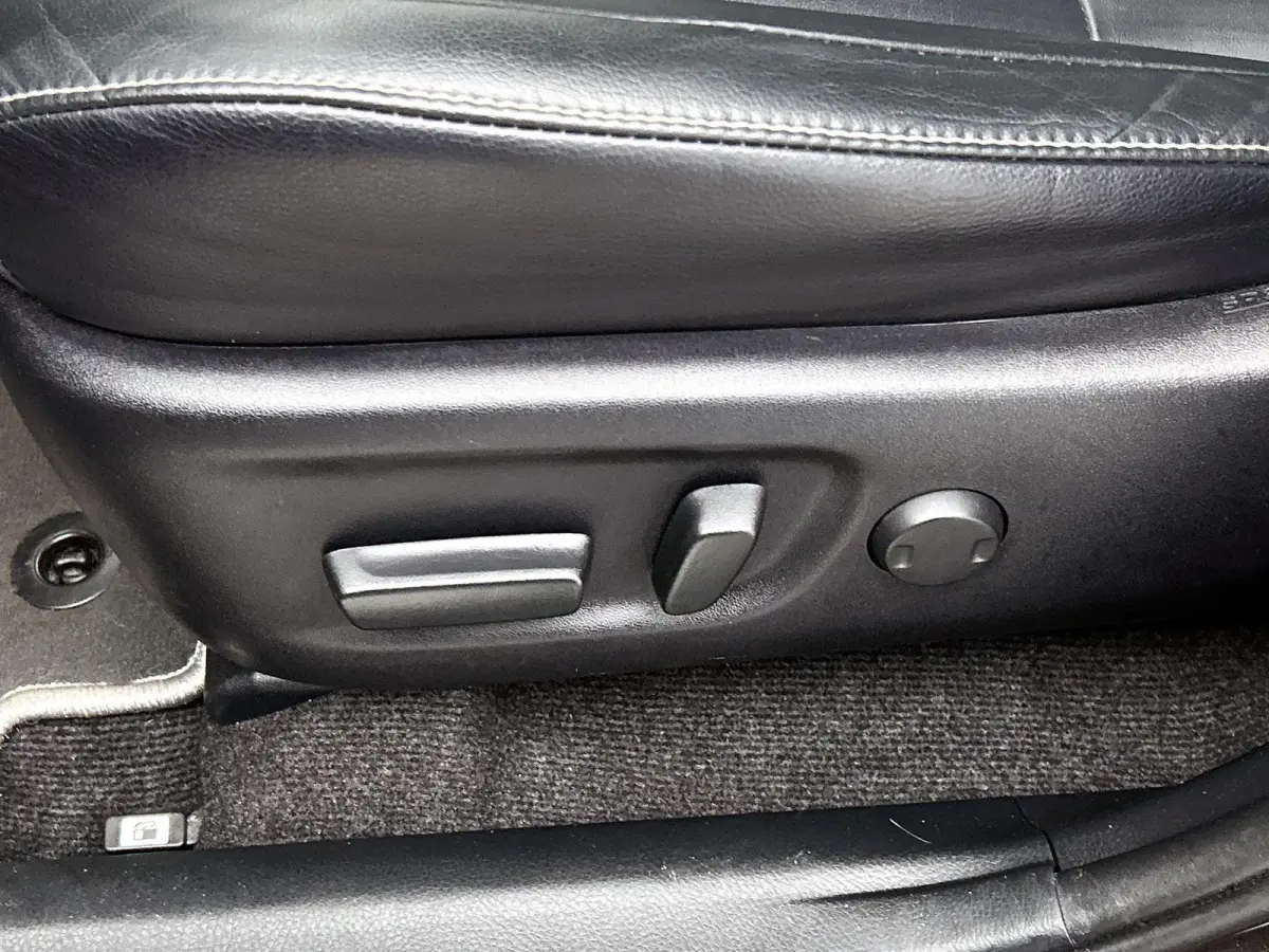 2.5 Hybrid AWD Executive | LEDER | NAVIGATIE | CLIMATE CONTROL