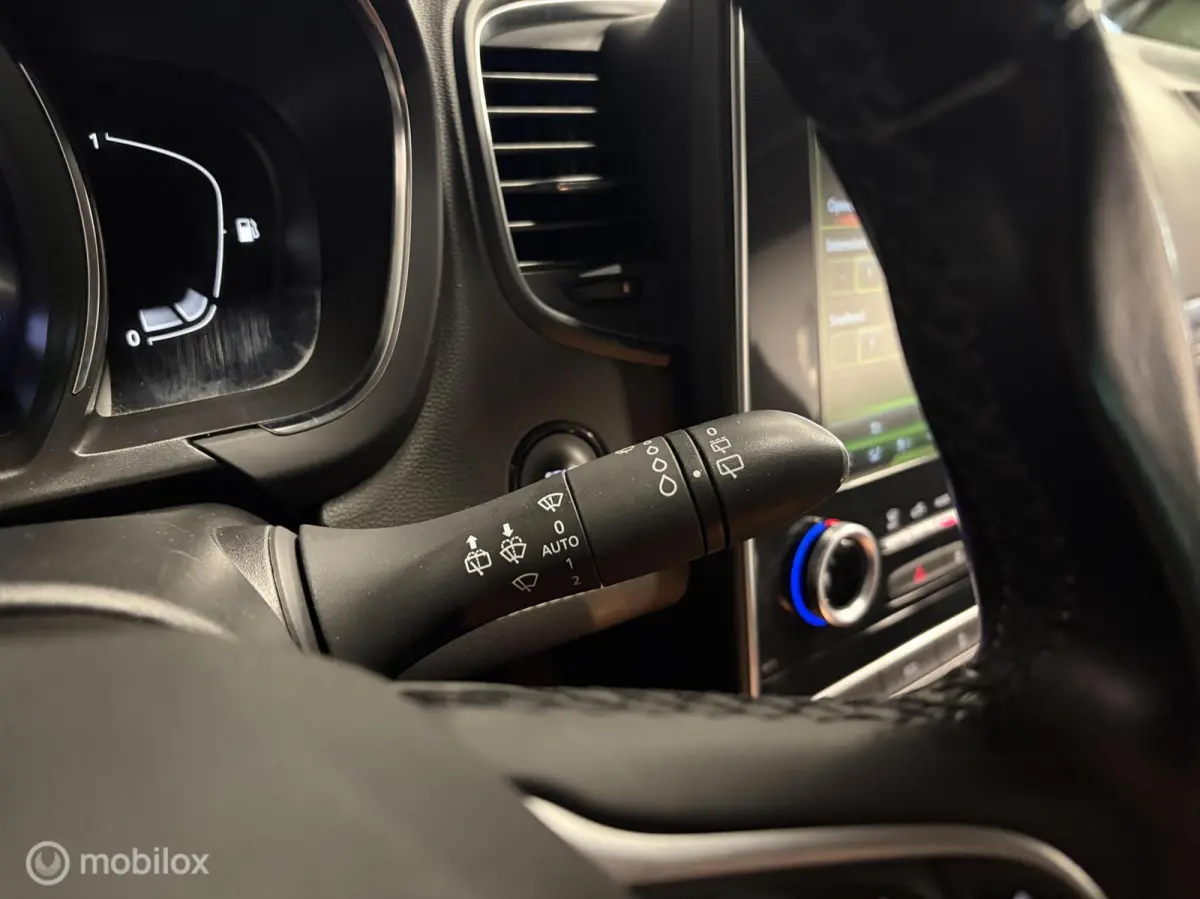 1.3 TCe Bose AUTOMAAT / MASSAGE / LED / NAVI / PDC / CRUISE / CLIMA /