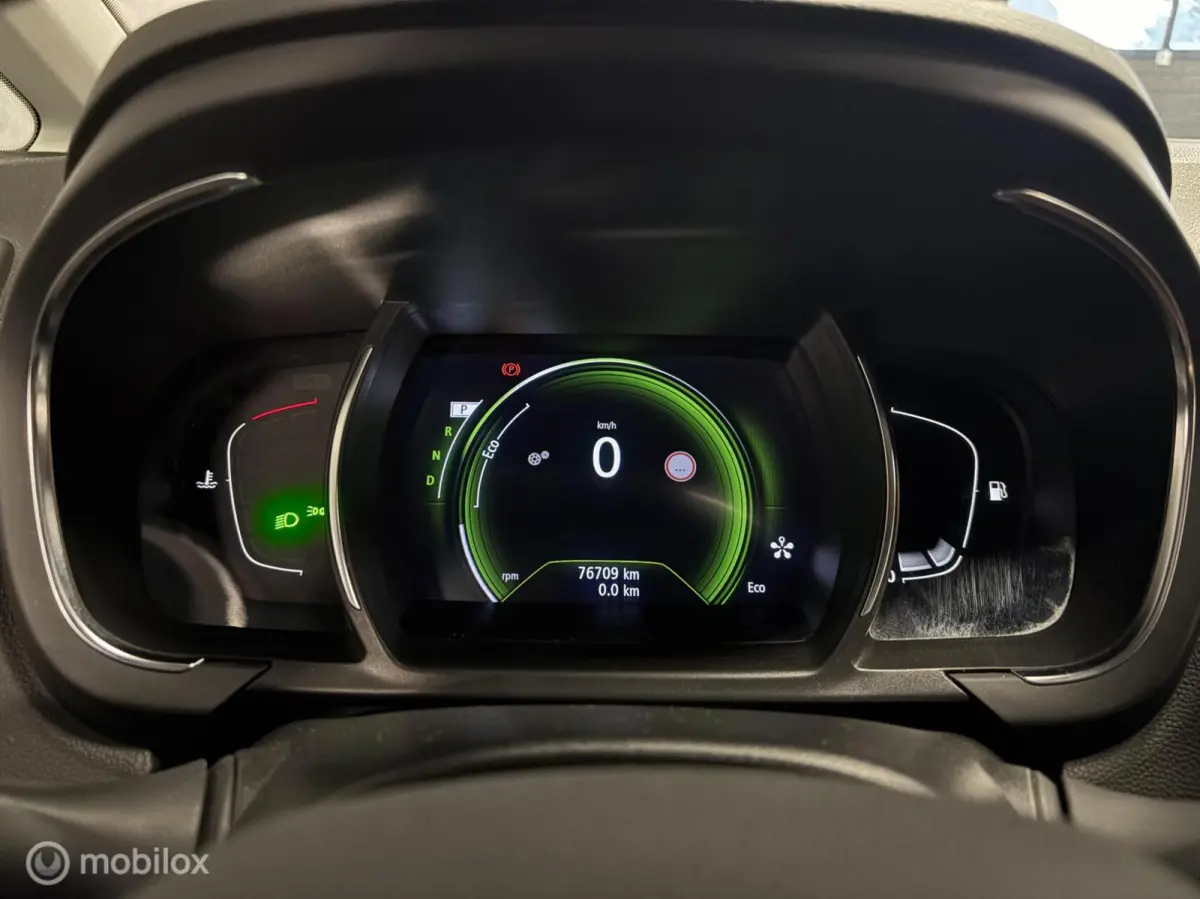 1.3 TCe Bose AUTOMAAT / MASSAGE / LED / NAVI / PDC / CRUISE / CLIMA /