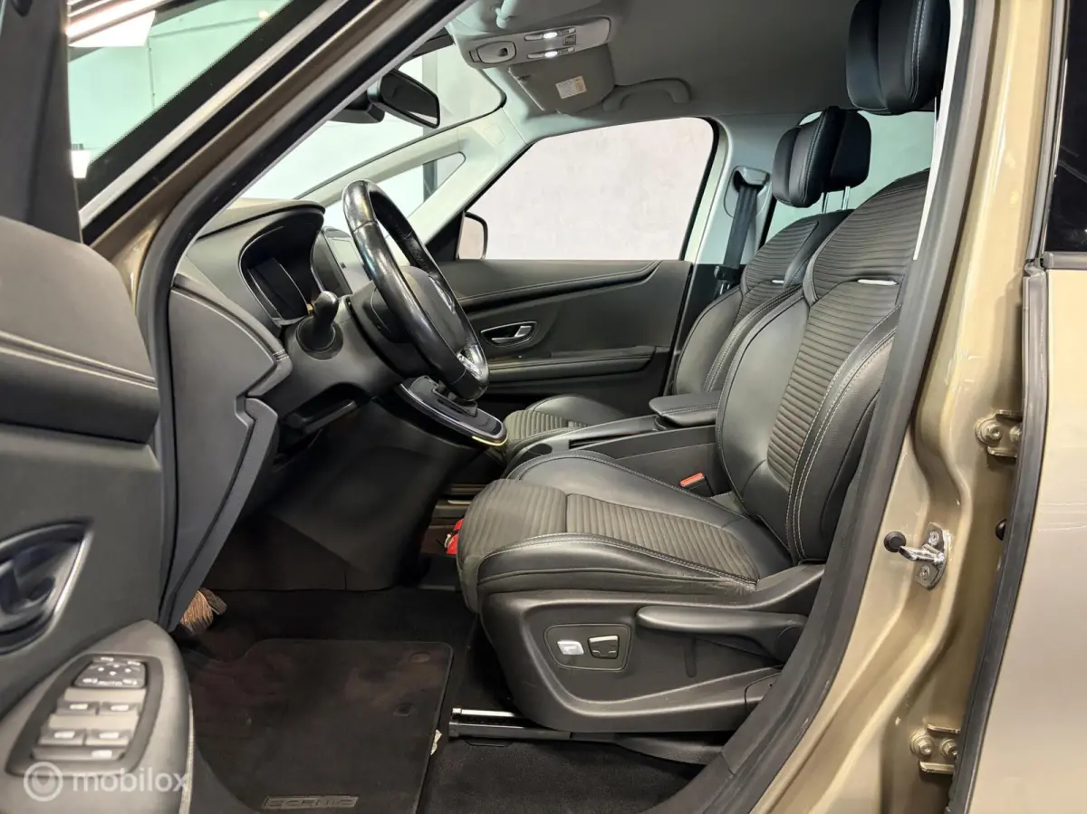 1.3 TCe Bose AUTOMAAT / MASSAGE / LED / NAVI / PDC / CRUISE / CLIMA /