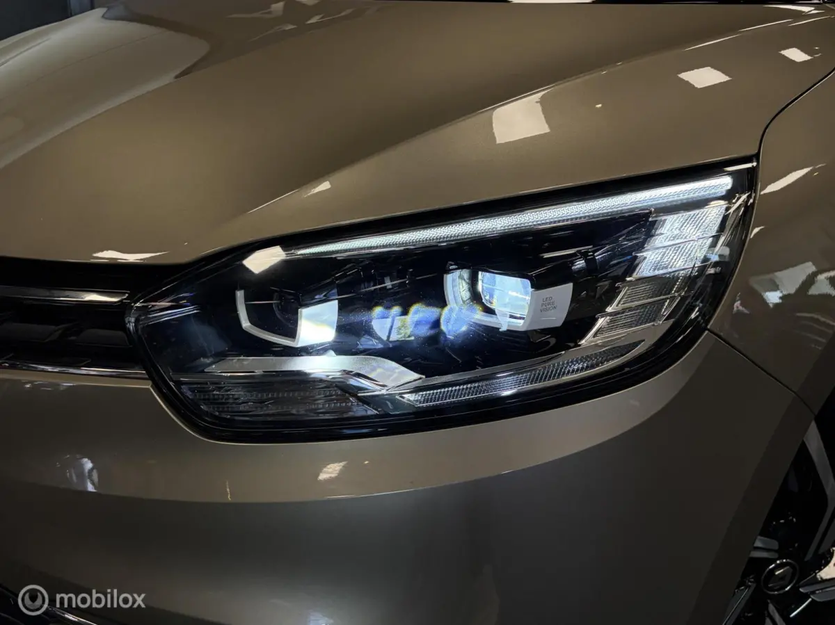 1.3 TCe Bose AUTOMAAT / MASSAGE / LED / NAVI / PDC / CRUISE / CLIMA /