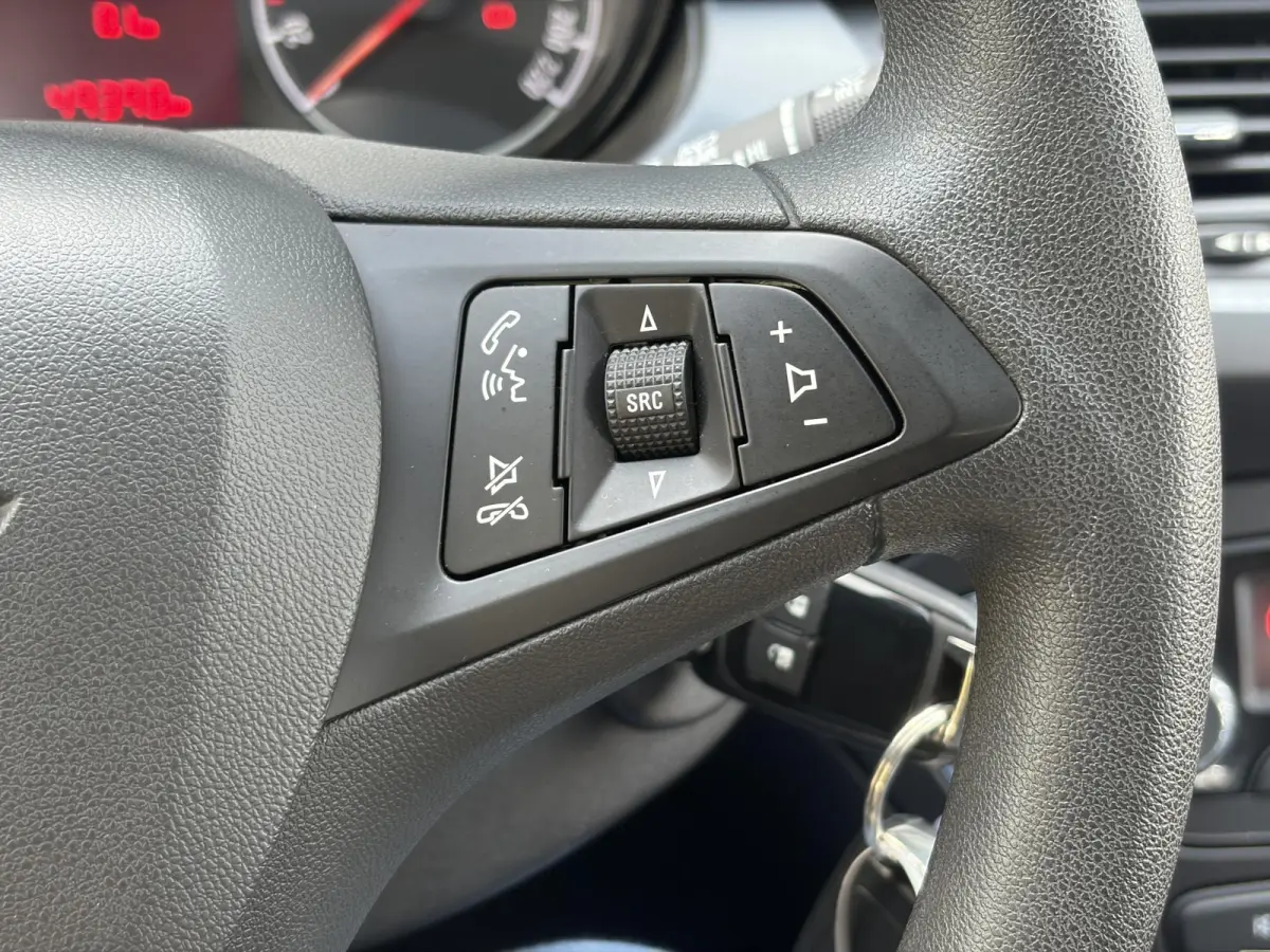 1.4 Edition ✓2e Eigenaar✓Carplay✓Trekhaak✓5 Deurs✓N.A.P✓Weinig km✓Zeer Zuinig✓N.A.P✓Apk tot 03-2027