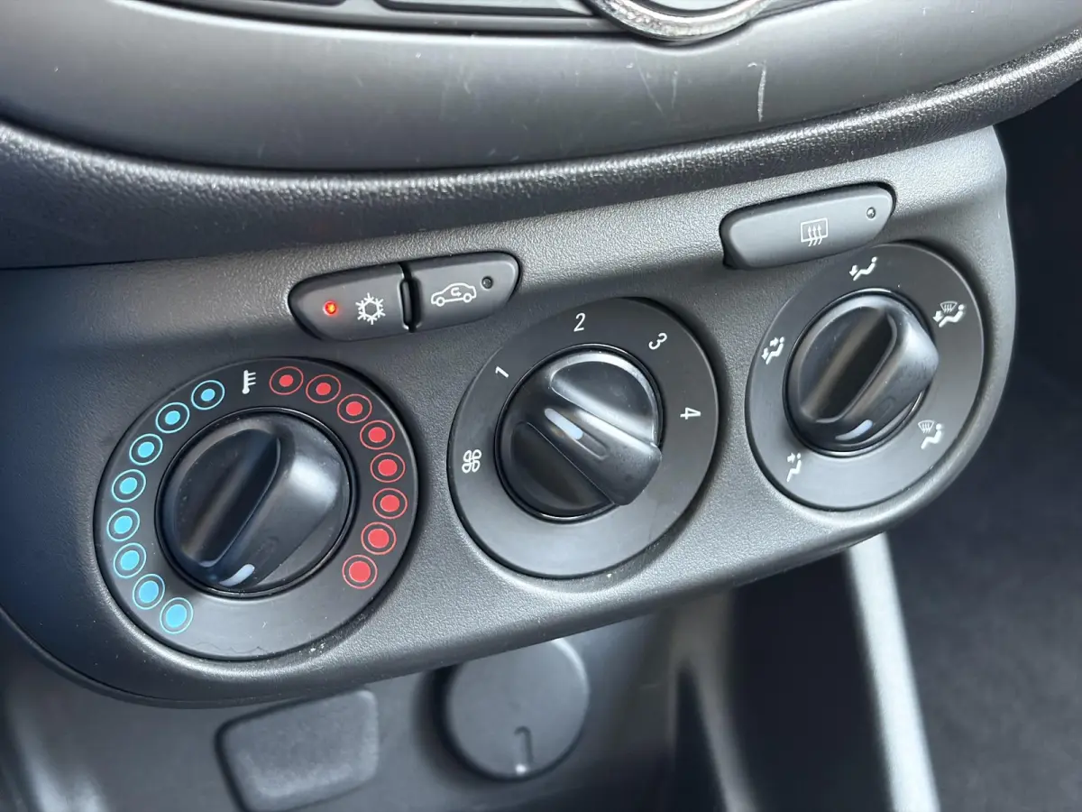 1.4 Edition ✓2e Eigenaar✓Carplay✓Trekhaak✓5 Deurs✓N.A.P✓Weinig km✓Zeer Zuinig✓N.A.P✓Apk tot 03-2027