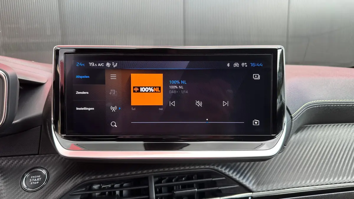 1.2 Hybrid 145 e-DCS6 GT | Navigatie | Carplay | Adaptieve Cruise | Camera | | Achteruitrijcamera | Apple Carplay/Android Auto|telefoonintegratie premium | Armsteun voor