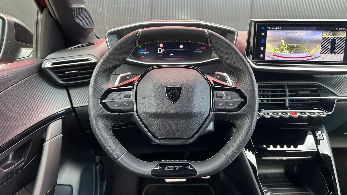 1.2 Hybrid 145 e-DCS6 GT | Navigatie | Carplay | Adaptieve Cruise | Camera | | Achteruitrijcamera | Apple Carplay/Android Auto|telefoonintegratie premium | Armsteun voor